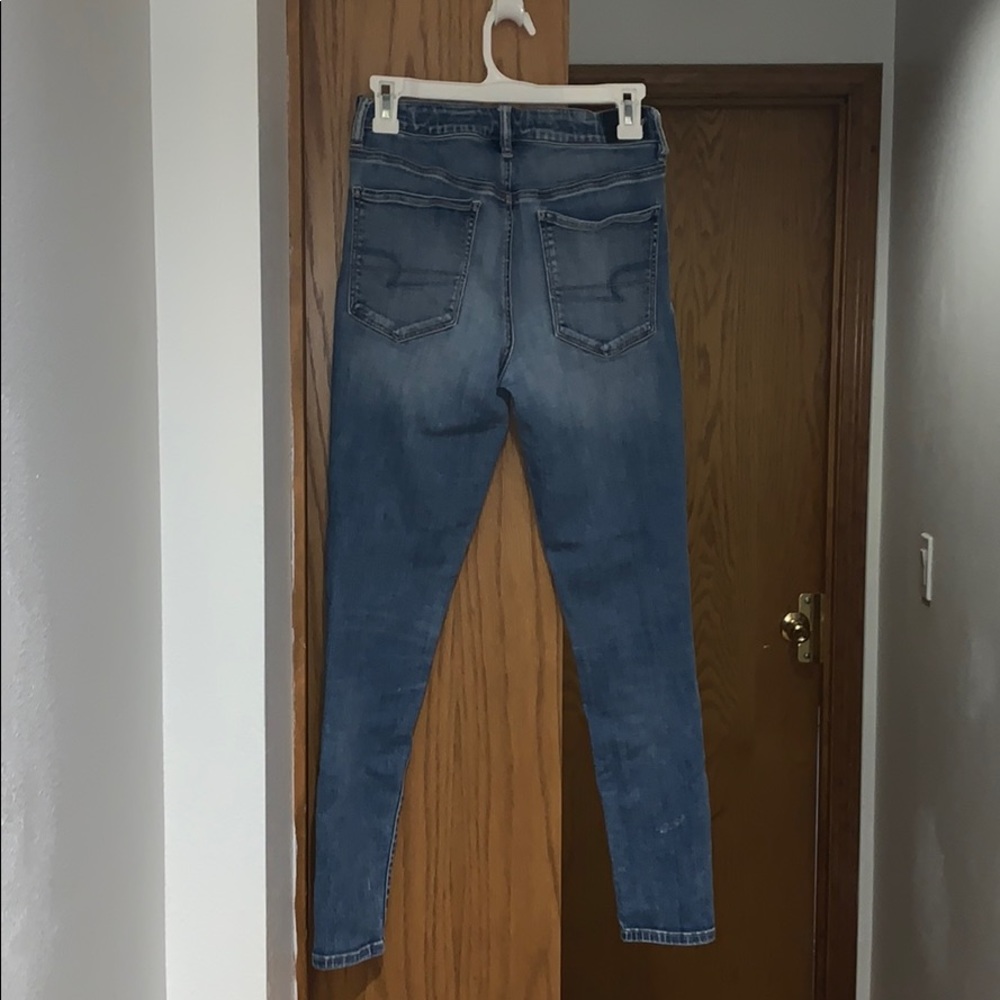 American Eagle jeans size 8 medium wash